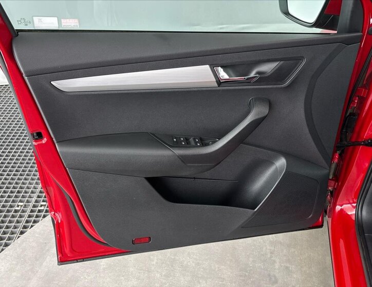 Škoda Karoq SUV / Terénní 2,0 l 85 kw