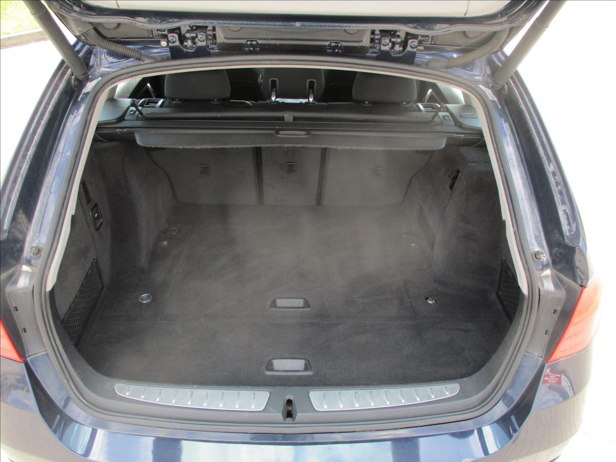 BMW Řada 3 Kombi 2,0 l 135 kw