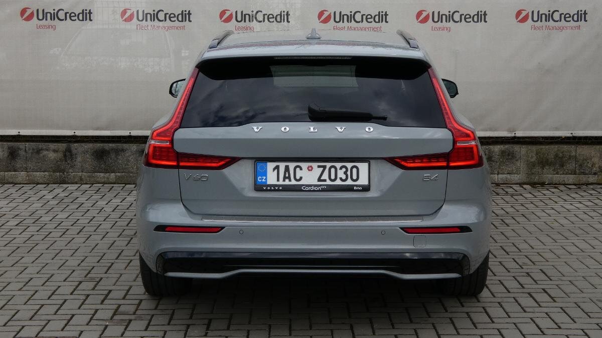 Volvo V60 Kombi 2,0 l 145 kw