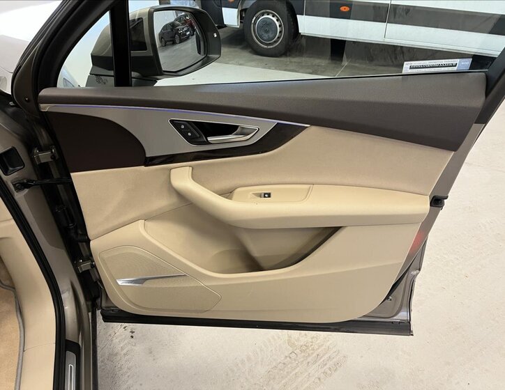 Audi Q7 SUV 3,0 l 200 kw