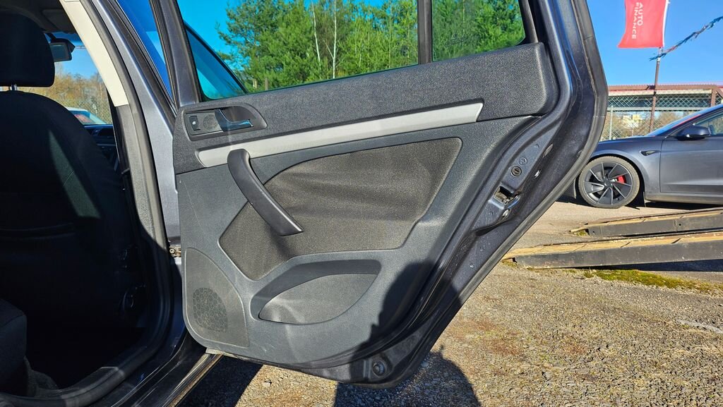 Škoda Octavia Kombi 1,6 l 77 kw