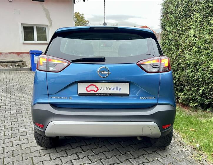 Opel Crossland X 4