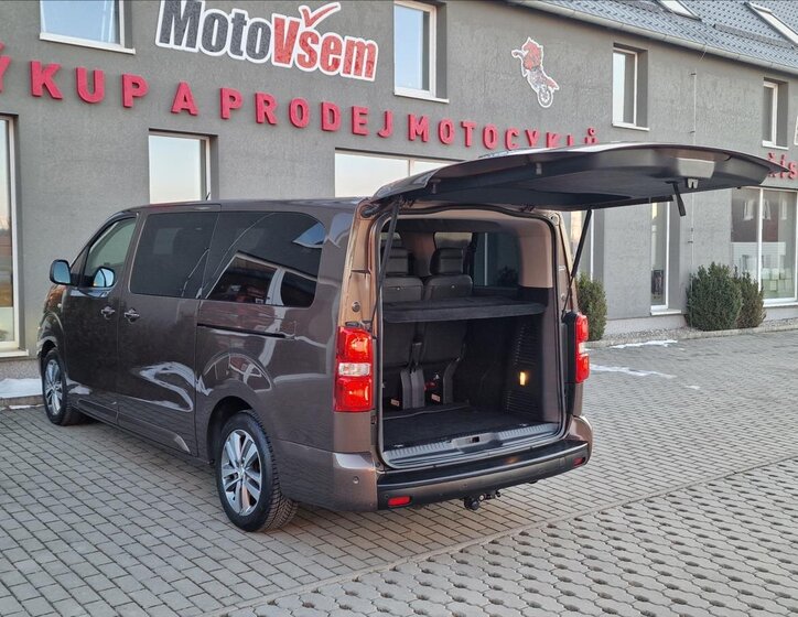 Peugeot Traveller MPV 2,0 l 130 kw