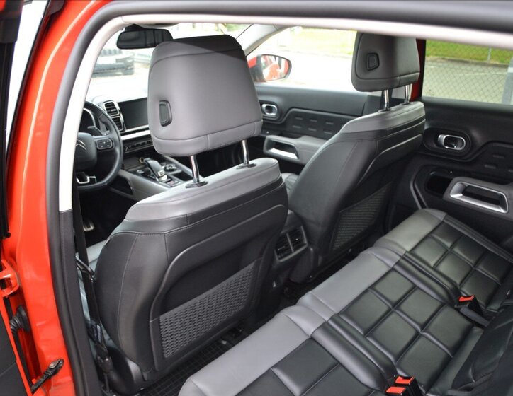 Citroën C5 Aircross SUV / Terénní 1,6 l 133 kw