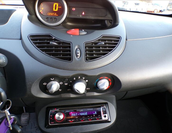 Renault Twingo 8