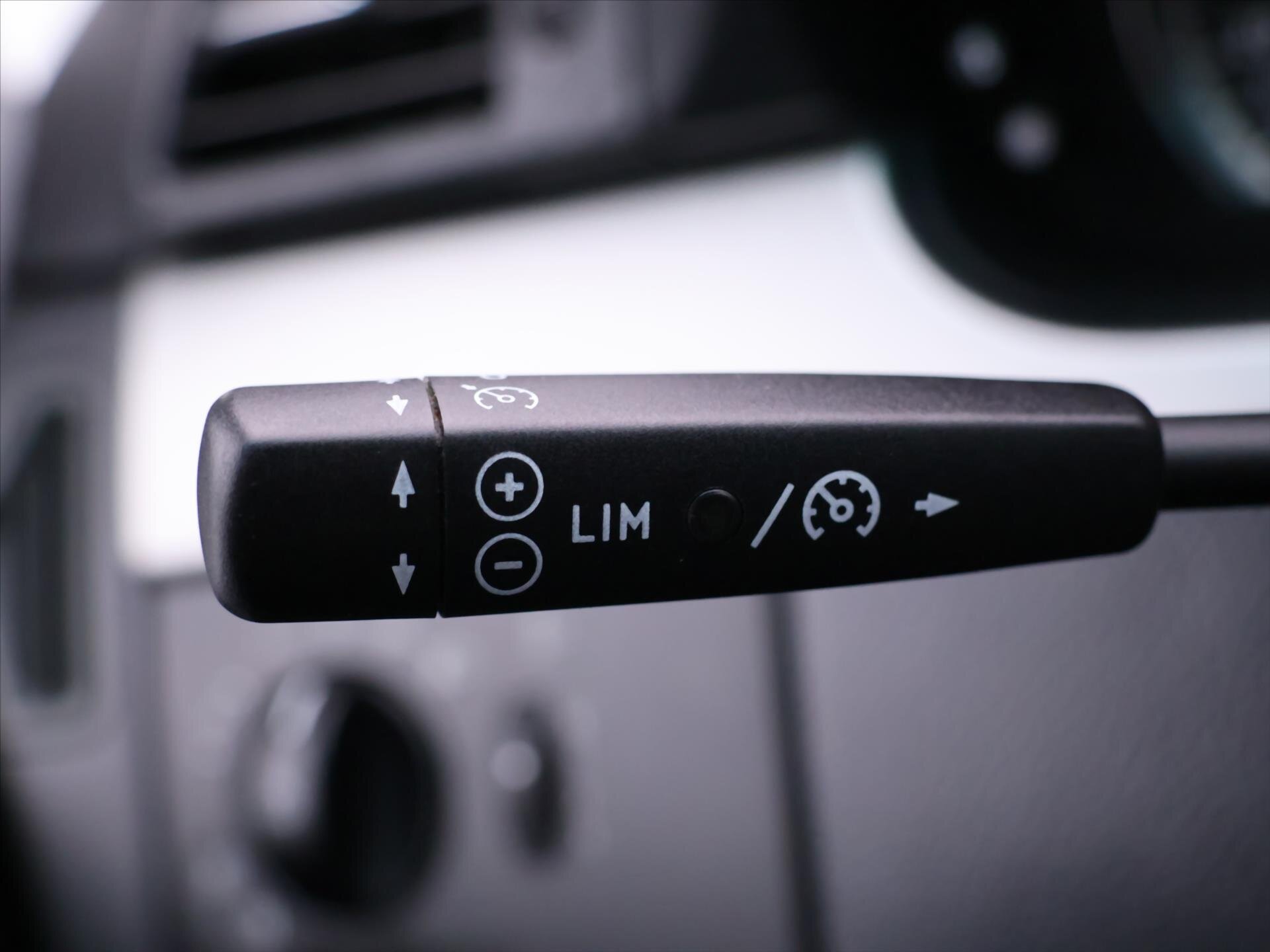 Mercedes-Benz Viano Kombi 2,1 l 120 kw