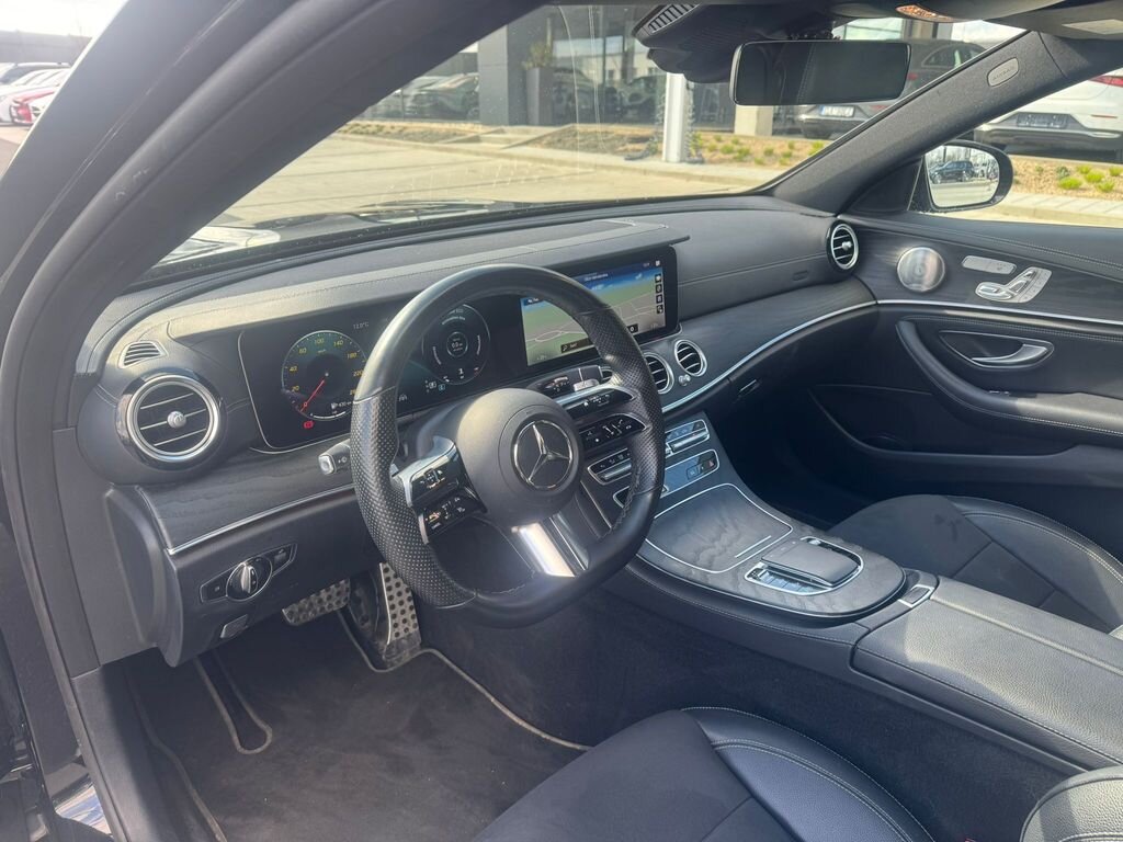 Mercedes-Benz Třídy E Sedan / Limuzína 2,0 l 143 kw