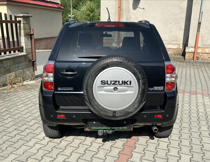 Suzuki Grand Vitara 6