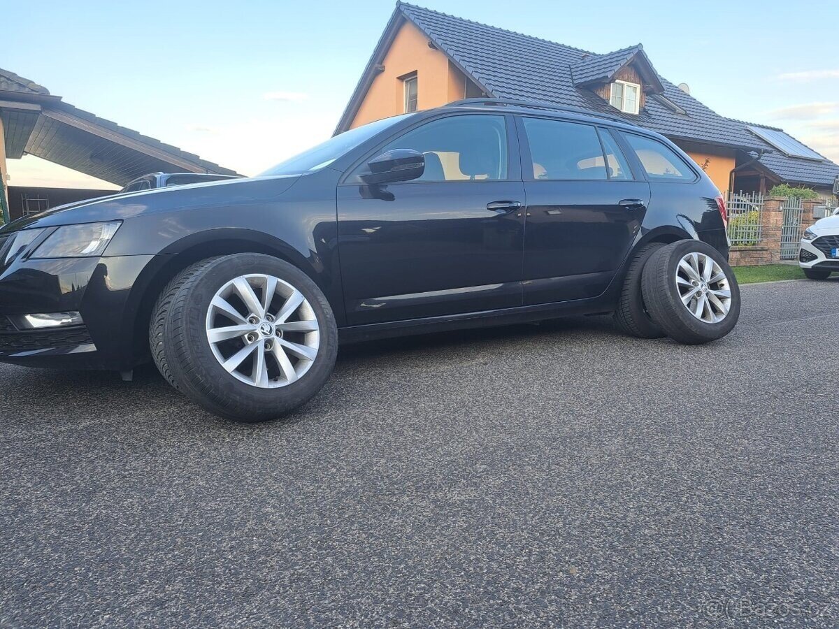 Škoda Octavia Kombi 0,0 85 kw