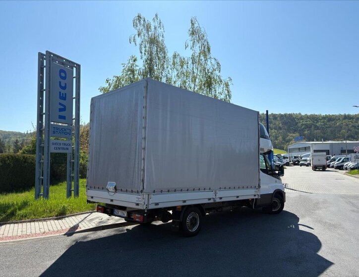 Iveco Daily Valník 3,0 l 132 kw