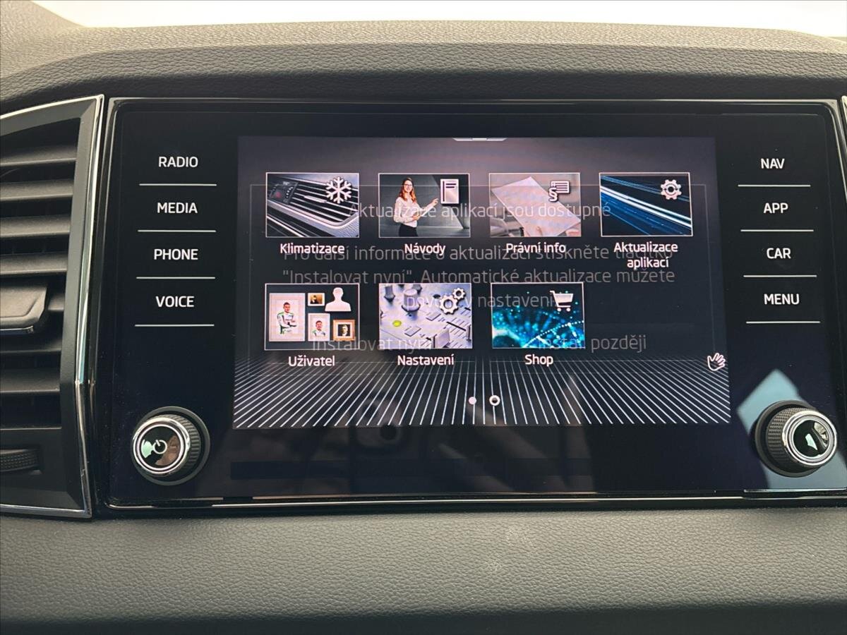 Škoda Karoq SUV / Terénní 1,5 l 110 kw