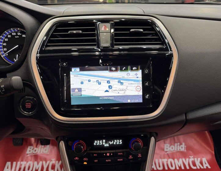 Suzuki SX4 S-Cross SUV 1,4 l 103 kw