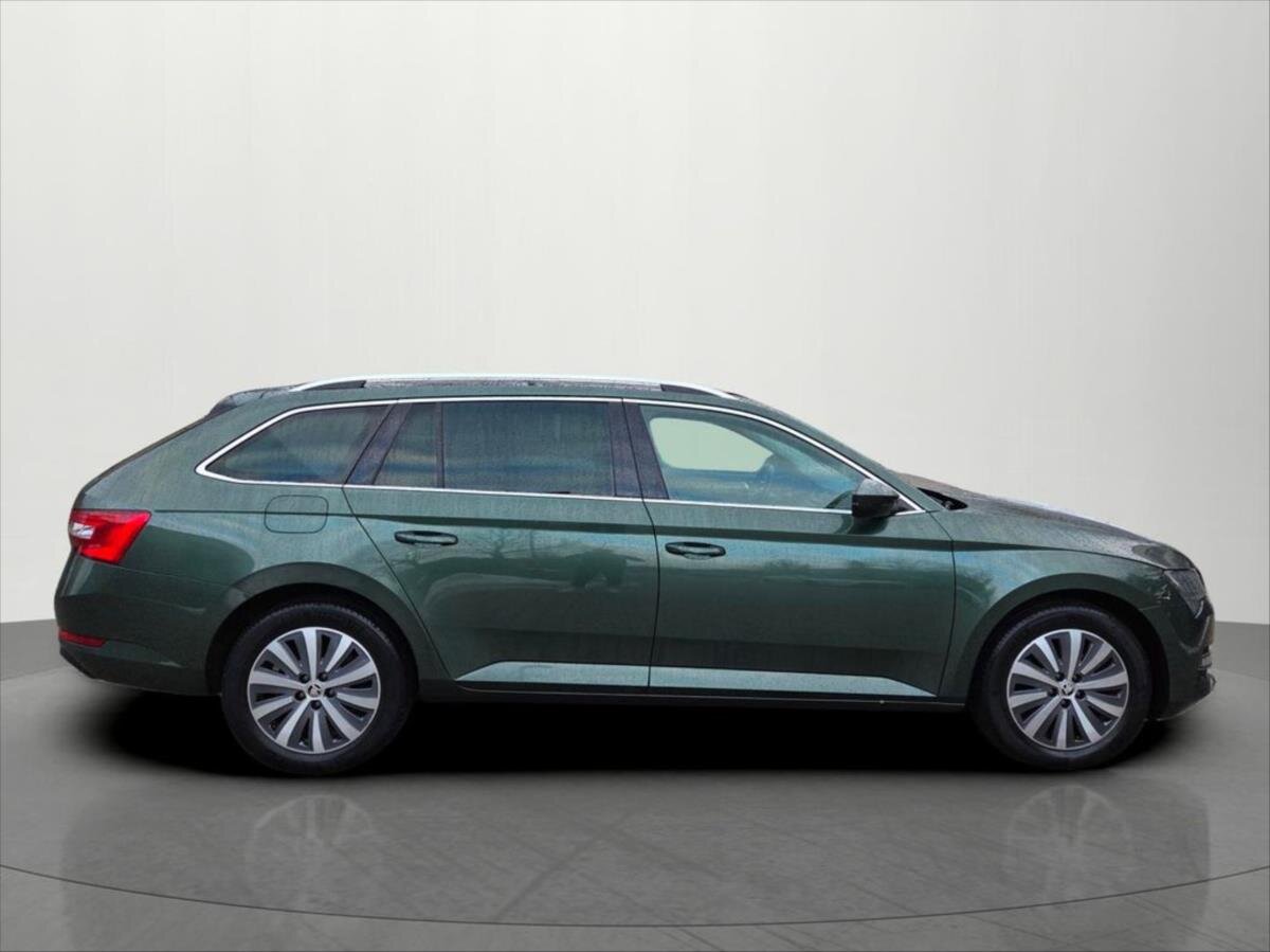 Škoda Superb Kombi 2,0 l 110 kw