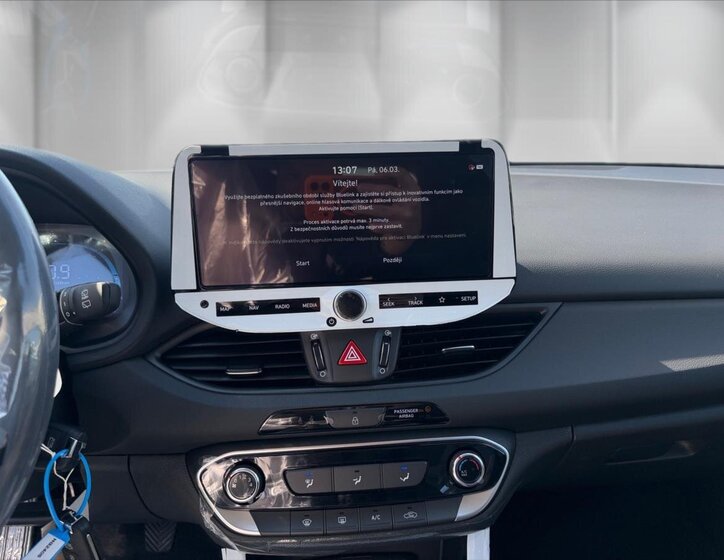 Hyundai i30 Kombi 1,5 l 71 kw