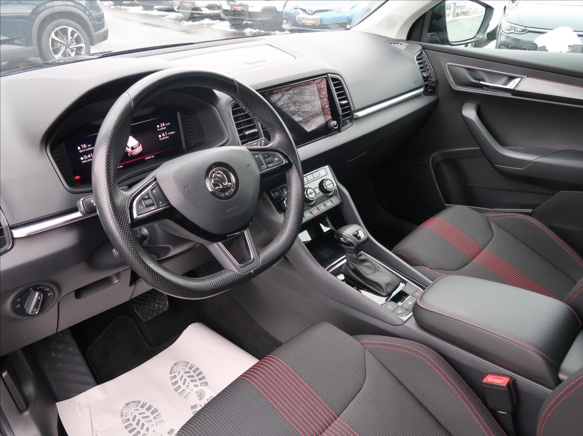 Škoda Karoq SUV / Terénní 1,6 l 85 kw