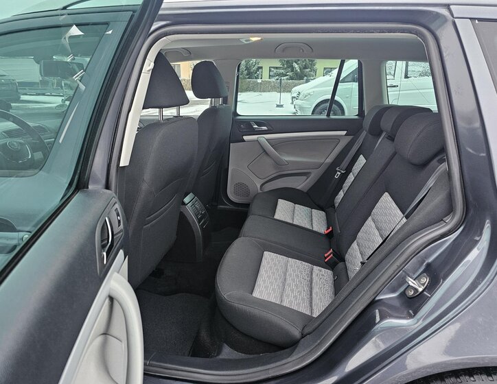 Škoda Octavia Kombi 1,2 l 77 kw