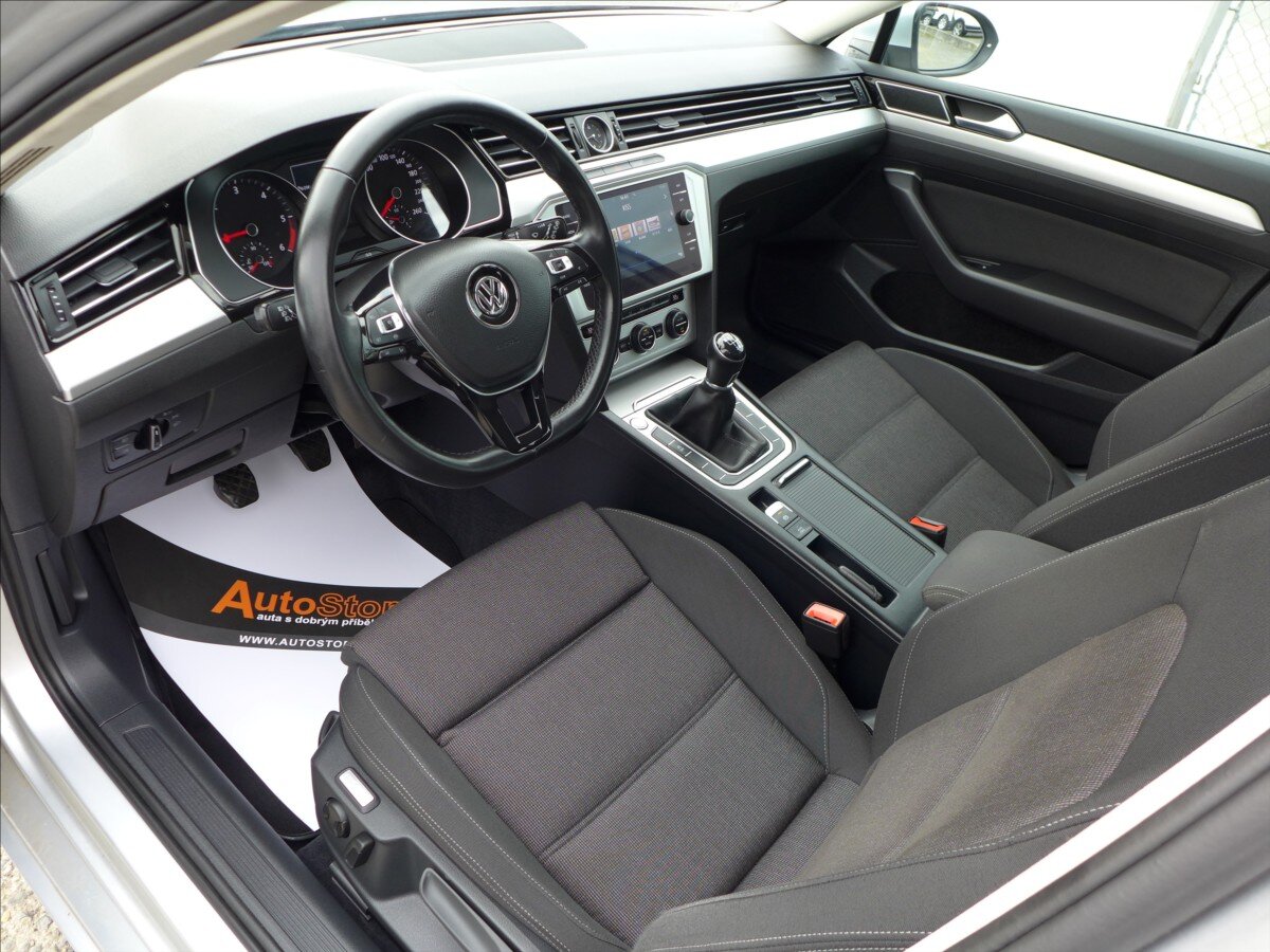 Volkswagen Passat Kombi 2,0 l 110 kw