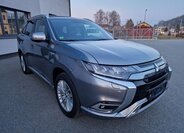 Mitsubishi Outlander SUV / Terénní 2,4 l 165 kw