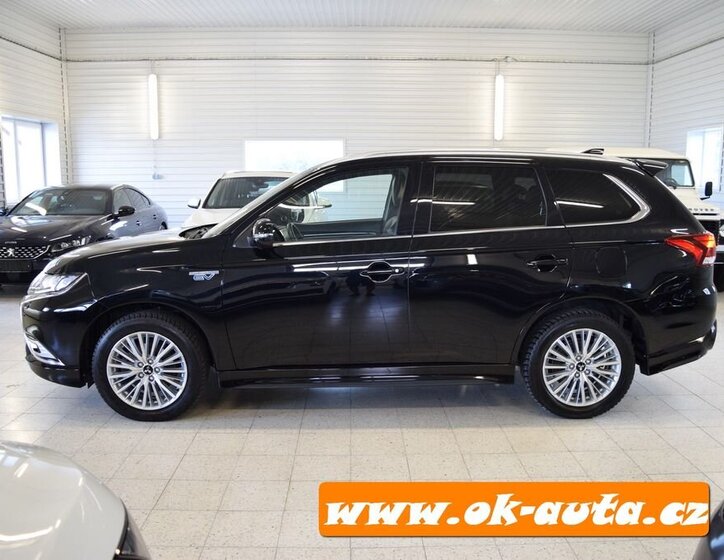 Mitsubishi Outlander SUV 0,0 0