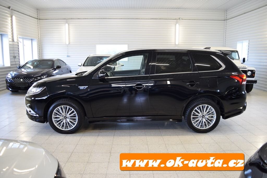 Mitsubishi Outlander SUV 0,0 0