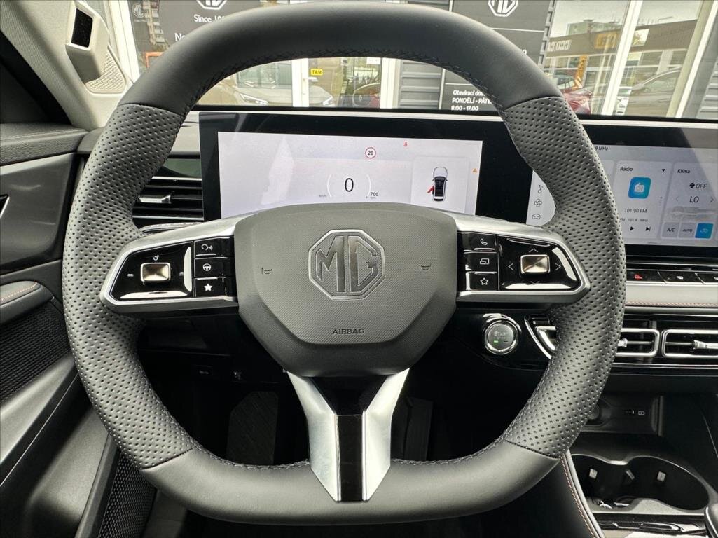 MG HS SUV 1,5 l 125 kw