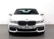 BMW Řada 7 Sedan 4,4 l 330 kw
