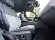 Land Rover Range Rover Velar SUV / Terénní 2,0 l 150 kw