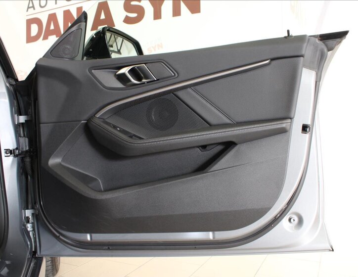 BMW Řada 2 Kupé 1,5 l 100 kw