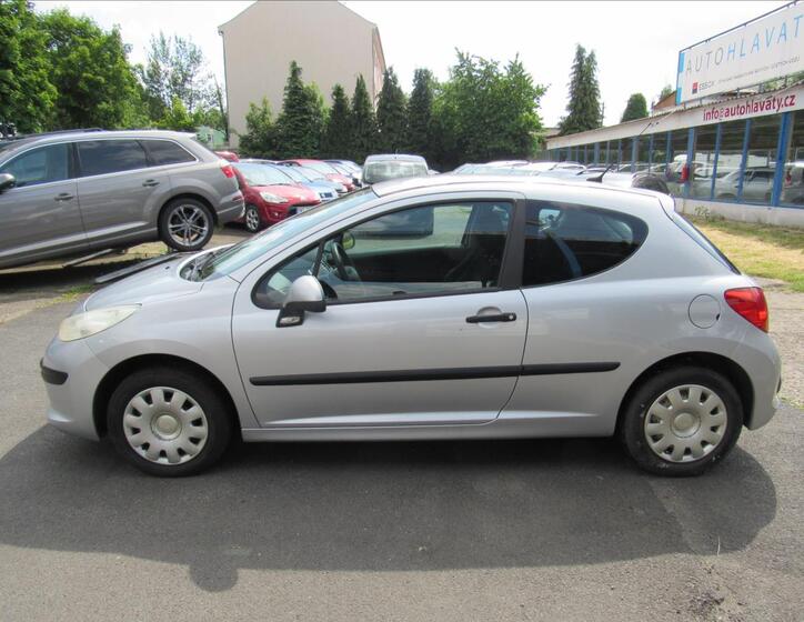Peugeot 207 7