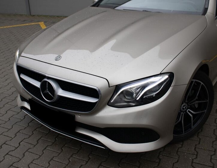 Mercedes-Benz Třídy E 2