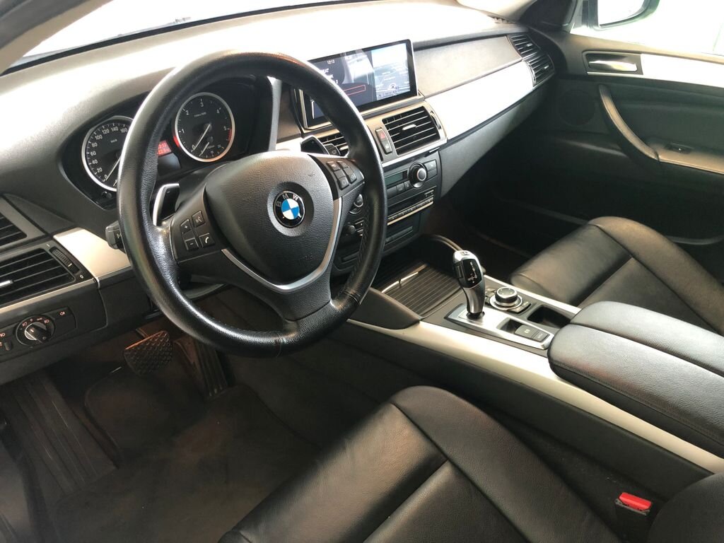 BMW X6 Kombi 3,0 l 180 kw