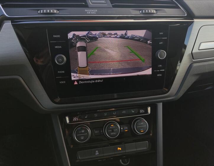 Volkswagen Touran 13