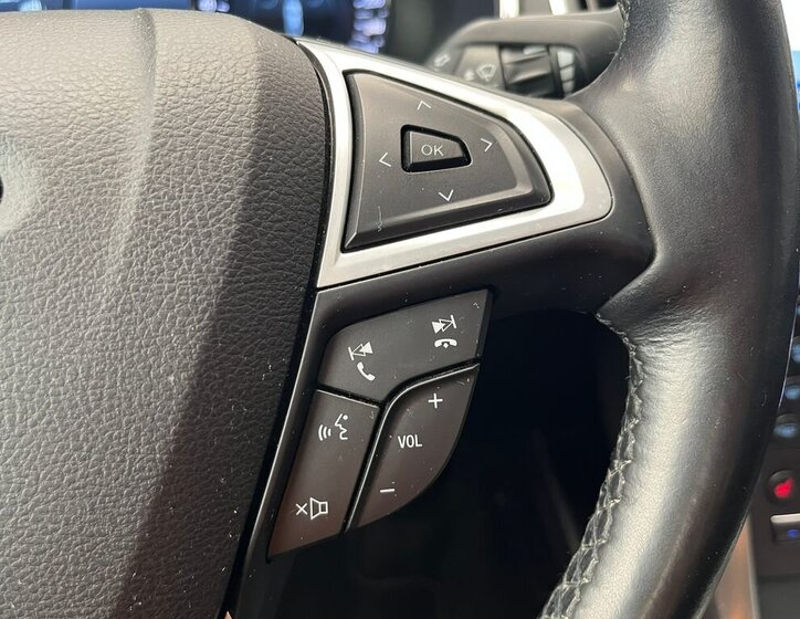 Ford S-MAX MPV 2,5 l 140 kw