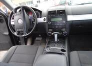 Volkswagen Touareg 18