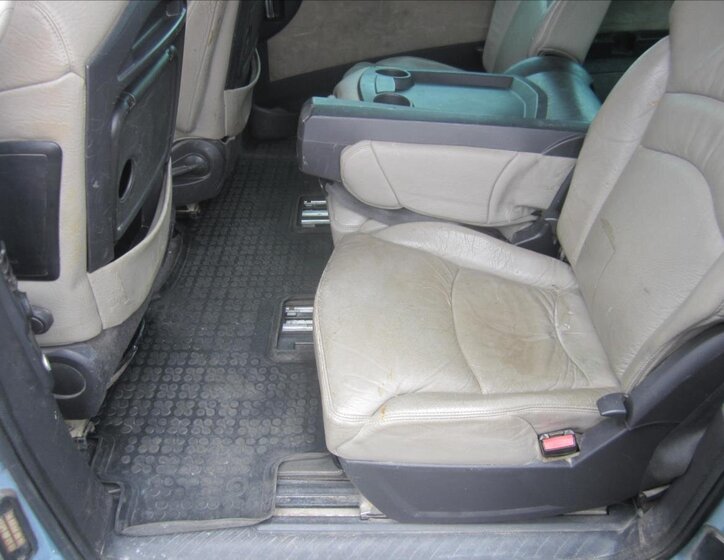 Peugeot 807 Kombi 2,2 l 94 kw