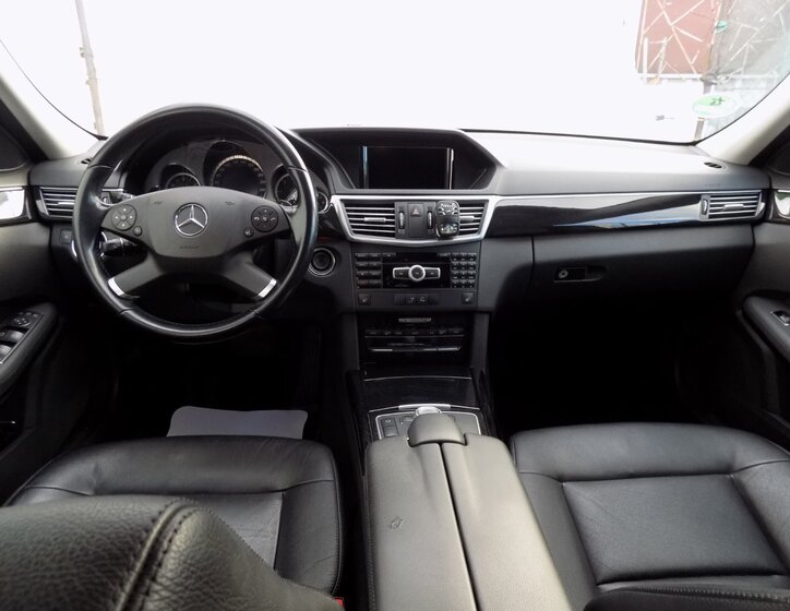 Mercedes-Benz Třídy E Kombi 3,0 l 170 kw