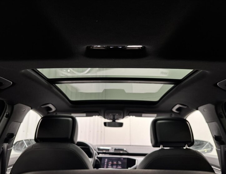 Audi Q3 SUV / Terénní 2,0 l 170 kw