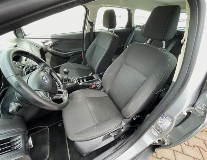 Ford Focus Kombi 1,6 l 70 kw