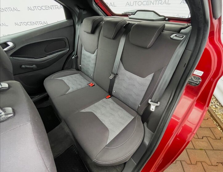 Ford KA PLUS Hatchback 1,2 l 63 kw