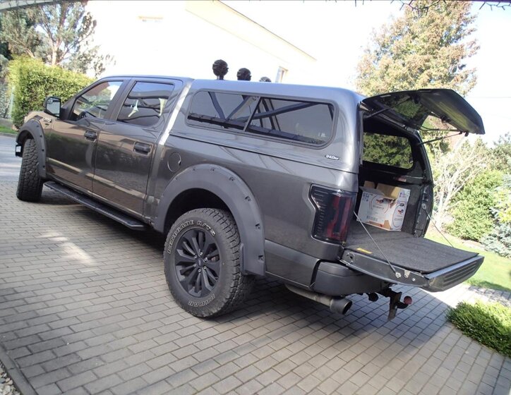 Ford F-150 Pick-up 5,0 l 287 kw