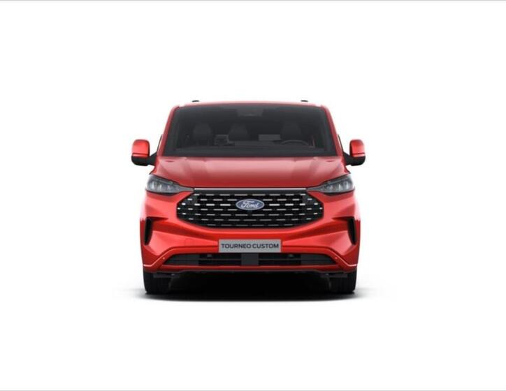 Ford Tourneo Custom 4
