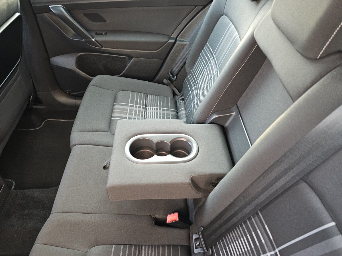 Volkswagen Golf Sportsvan Kombi 1,4 l 92 kw