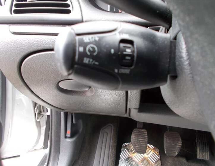 Citroën C5 Sedan / Limuzína 2,0 l 100 kw