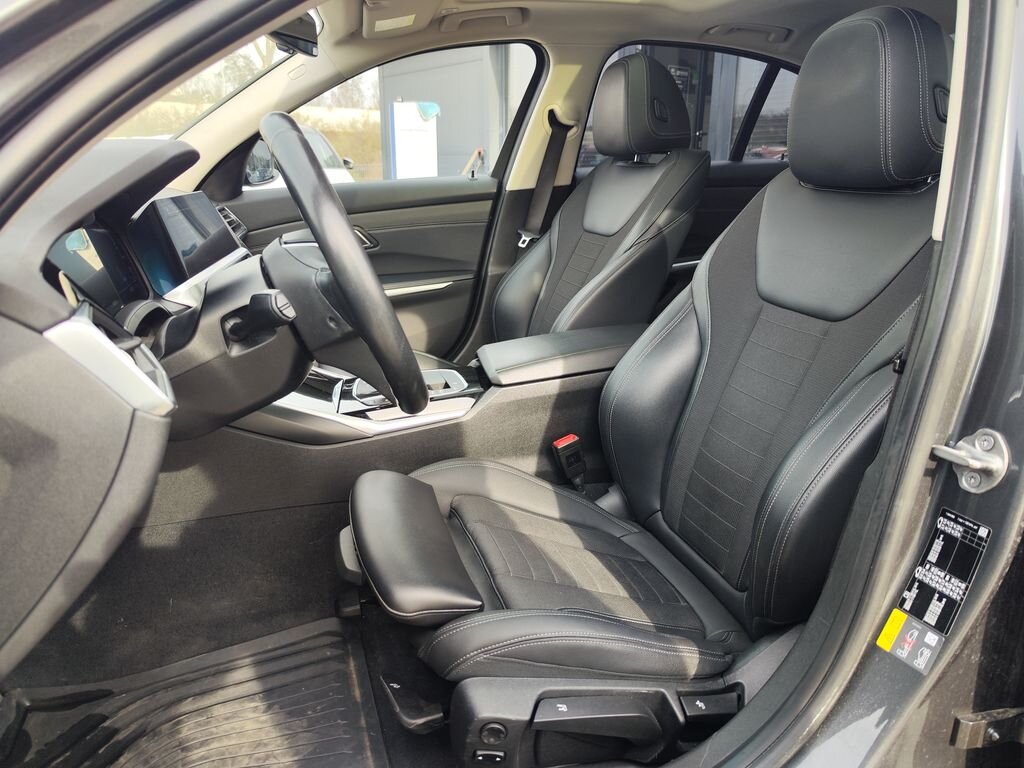 BMW Řada 3 Sedan / Limuzína 2,0 l 215 kw