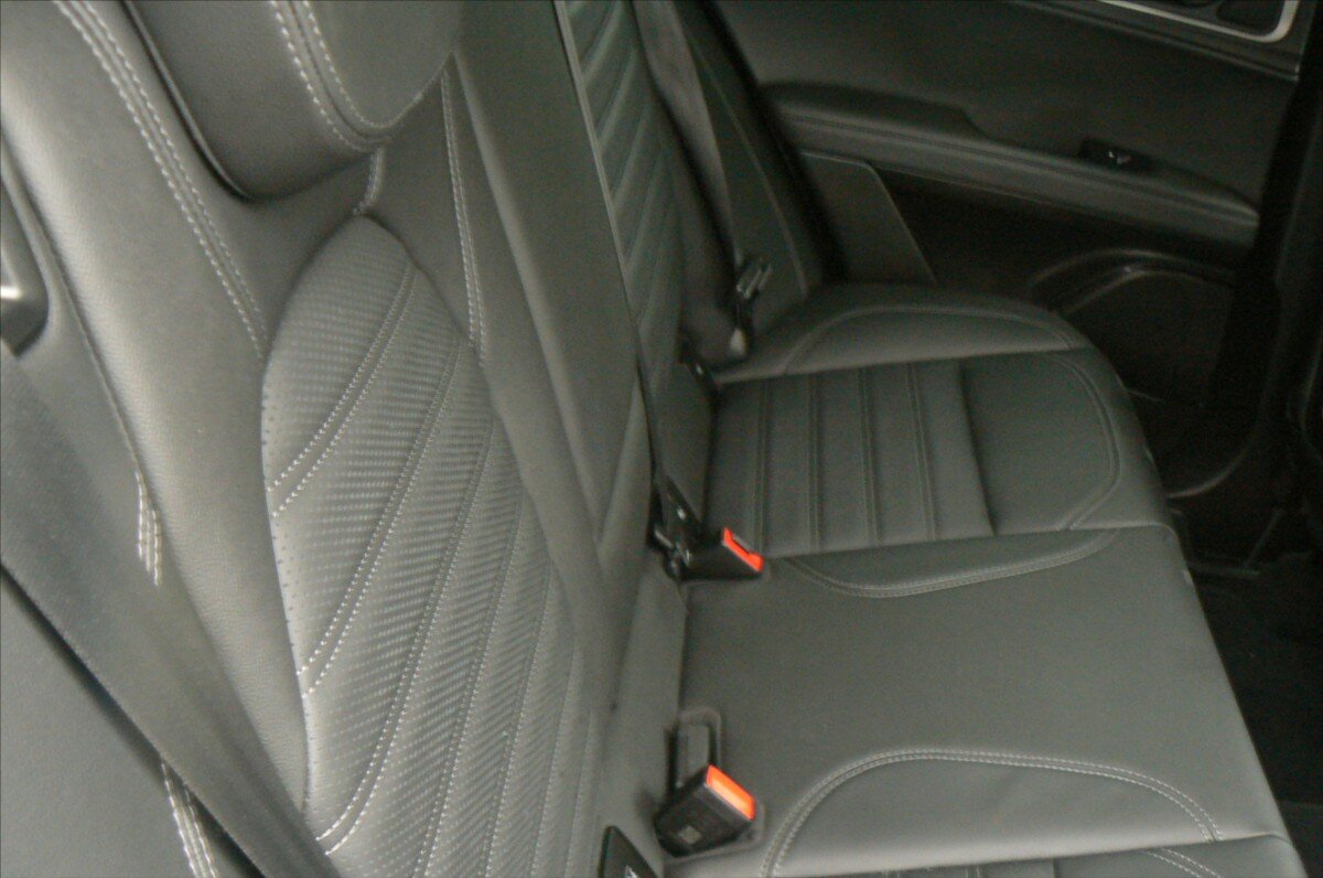 Alfa Romeo Stelvio SUV 2,1 l 154 kw