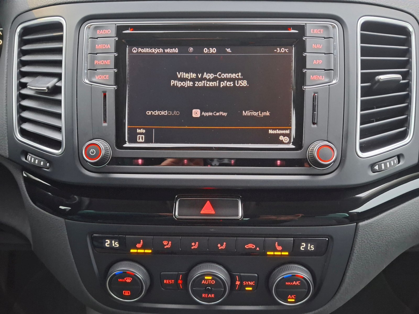 Volkswagen Sharan Ostatní 1,4 l 110 kw