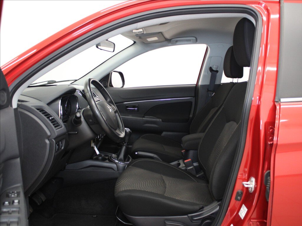 Mitsubishi ASX SUV / Terénní 1,6 l 86 kw