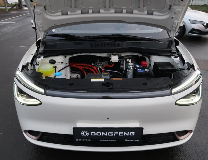 Dongfeng Box Hatchback 0,0 70 kw