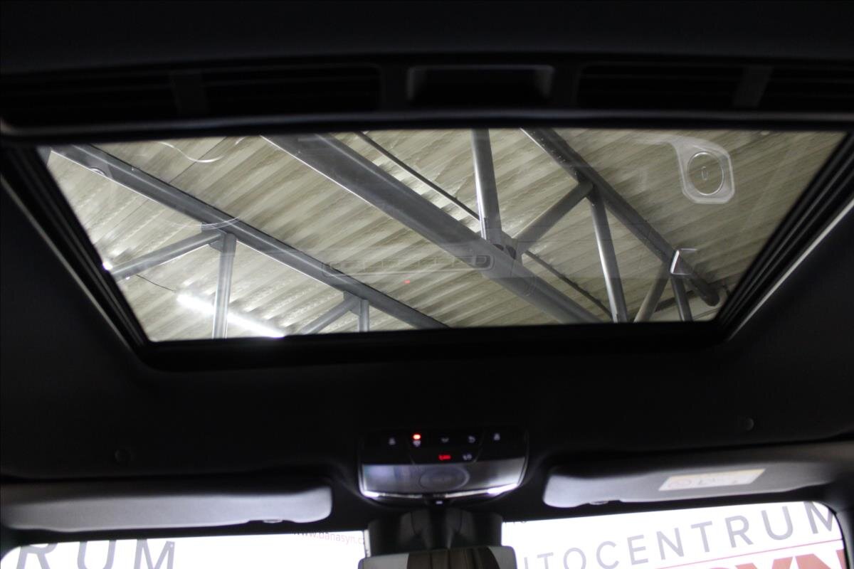 Mercedes-Benz Třídy G SUV / Terénní 2,9 l 210 kw