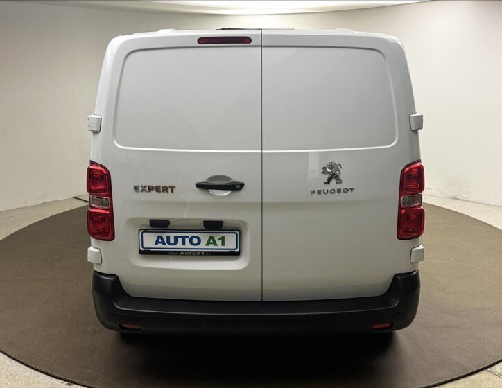 Peugeot Expert 5